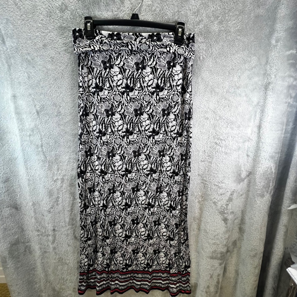 Max Studio Womens M Black White Floral Maxi Skirt Medium Foldover Waist Boho